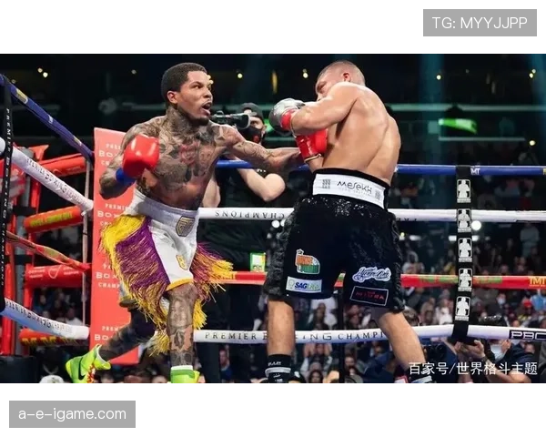 戴维斯崛起之路:从新秀闪耀到赛场统治者的高光征程 戴维斯崛起之路:从新秀闪耀到赛场统治者的高光征程