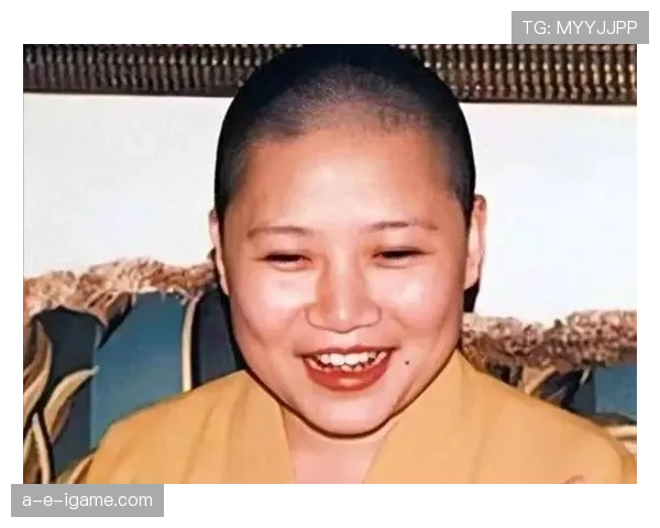 李娜一发生活照，我这穷人钱包就自动开始检讨了