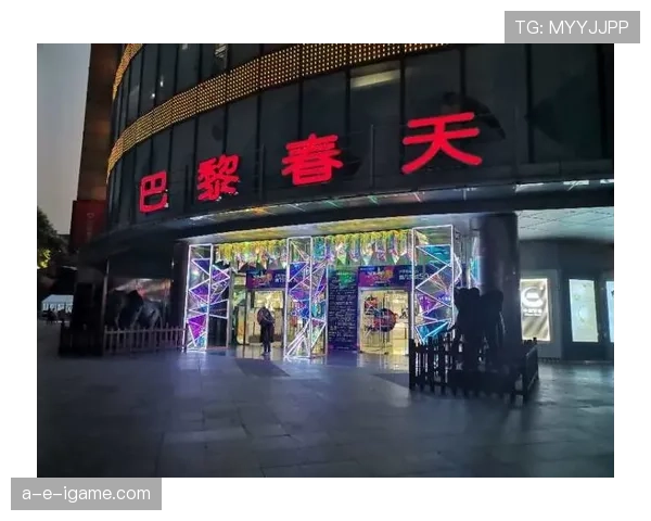 熊朝忠家的米线店开进拳馆更衣室了？